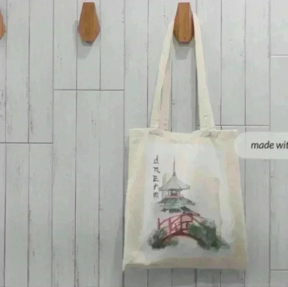 Mahjong inspired print of a bridge and tower recycled canvas tote bag - Picture 5 of 6